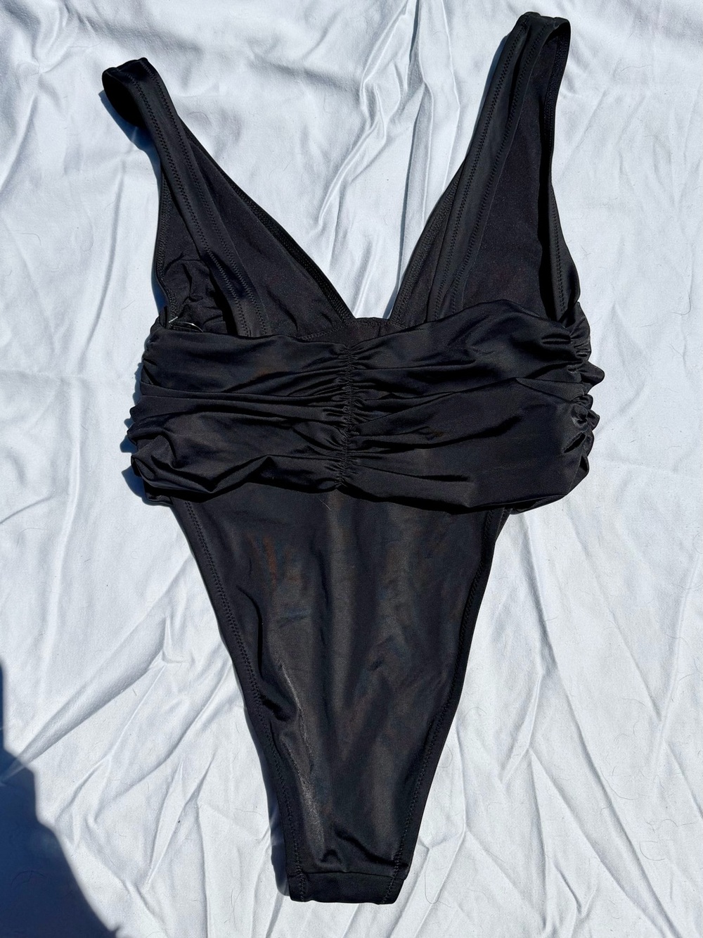 High Leg One-Piece - Picture 6 of 6